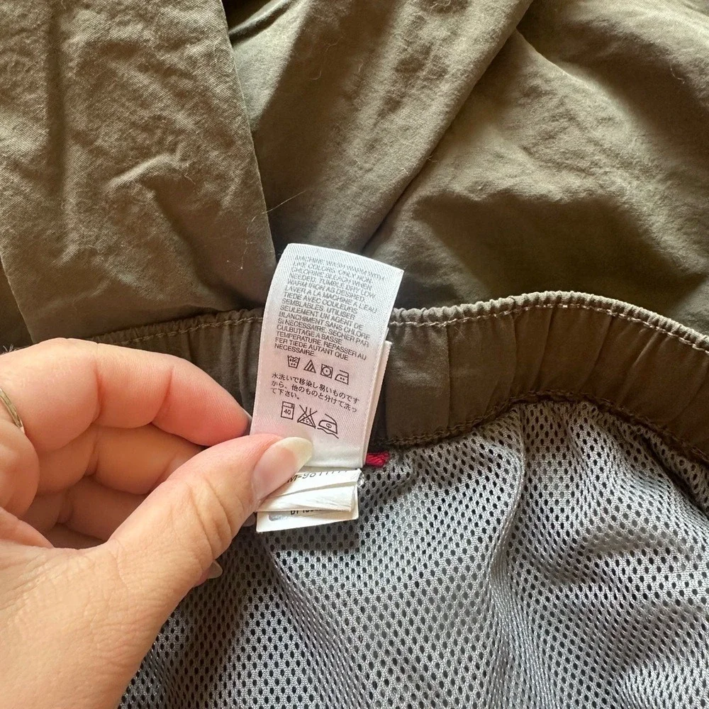The North Face Granola Hiking Outdoor Men's Medium‎ Green Cargo Shorts